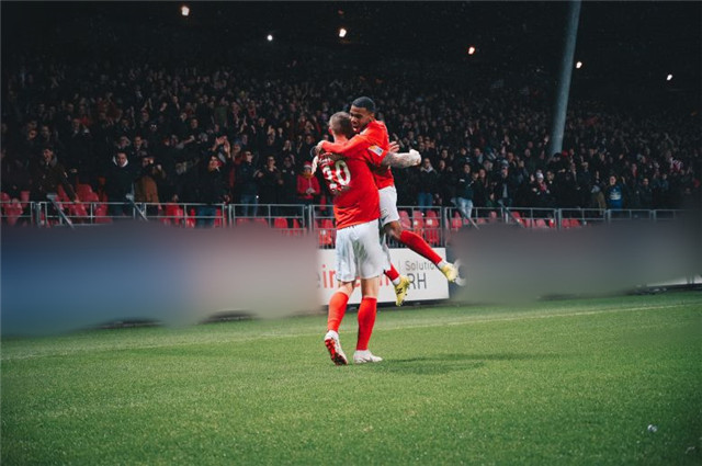  布雷斯特绝杀洛里昂升至第六位  